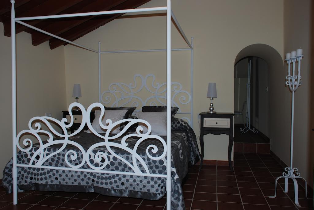 Hotel Rural Gran Maestre Cabeza del Buey Rum bild